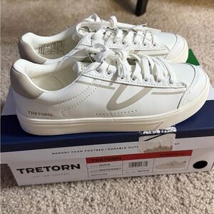 Tretorn White/Gray Sneakers